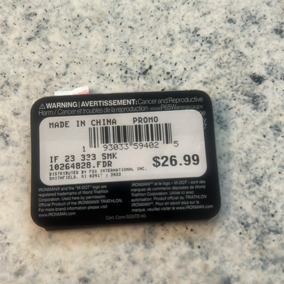 Foster Grant Ironman Sunglasses - Picture 3 of 4